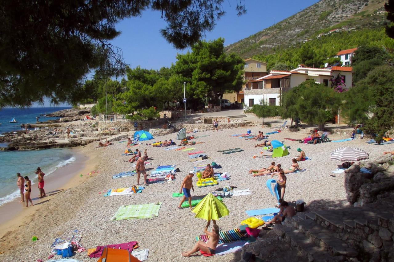 Apartments With A Parking Space Ivan Dolac, Hvar - 8797 外观 照片